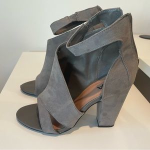 MIA open toe shoes